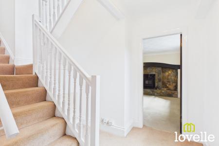 4 bedroom Detached house for sale in Sandholme Road, Gilberdyke, Brough, HU15