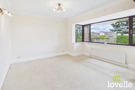 4 bedroom Detached house for sale in Sandholme Road, Gilberdyke, Brough, HU15