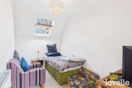 5 bedroom Semi-detached house for sale in Northgate, Cottingham, HU16