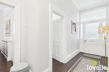 5 bedroom Semi-detached house for sale in Northgate, Cottingham, HU16