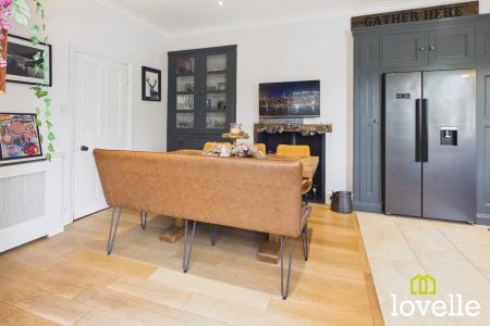 5 bedroom Semi-detached house for sale in Northgate, Cottingham, HU16