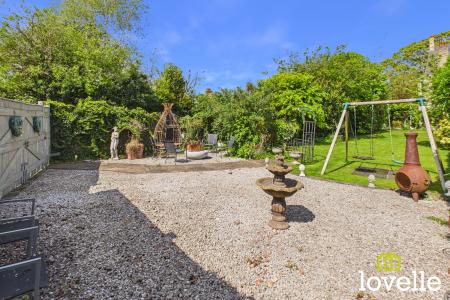 5 bedroom Semi-detached house for sale in Northgate, Cottingham, HU16