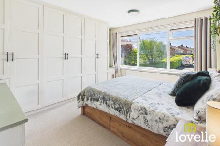 3 bedroom Semi-detached house for sale in Kerry Pit Way, Kirk Ella, East Riding of Yorkshire, HU10