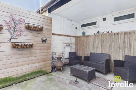 2 bedroom Mews house for sale in Oakwood Mews