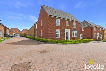 4 bedroom Detached house for sale in Hamel Garth, Cottingham, HU16