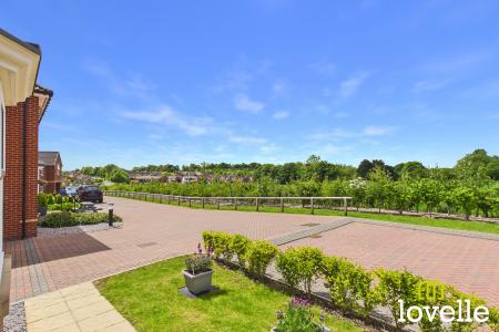 4 bedroom Detached house for sale in Hamel Garth, Cottingham, HU16