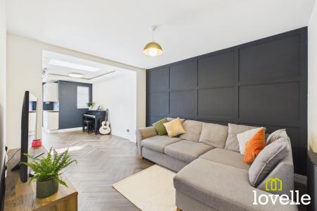3 bedroom Semi-detached house for sale in Beck Bank, Cottingham, HU16