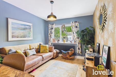 4 bedroom Detached house for sale in Hallgate, Cottingham, HU16