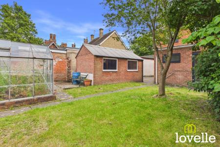 3 bedroom Semi-detached house for sale in Northgate, Cottingham, HU16