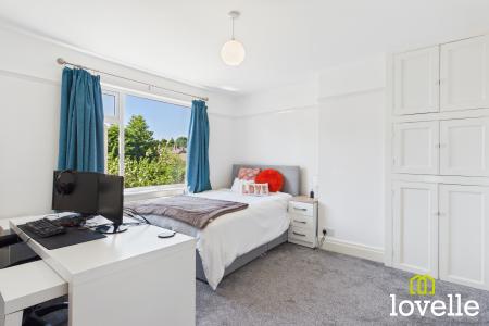 3 bedroom Semi-detached house for sale in Kingtree Avenue, Cottingham, HU16