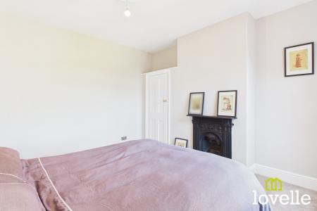 3 bedroom Terraced House for sale in Arlington Avenue, Cottingham, HU16