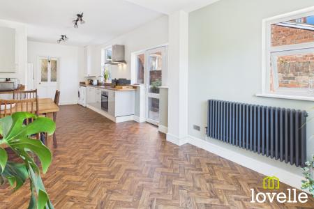 3 bedroom Terraced House for sale in Arlington Avenue, Cottingham, HU16