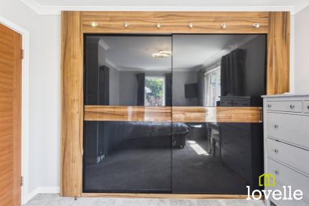3 bedroom Semi-detached house for sale in Kingtree Avenue, Cottingham, HU16