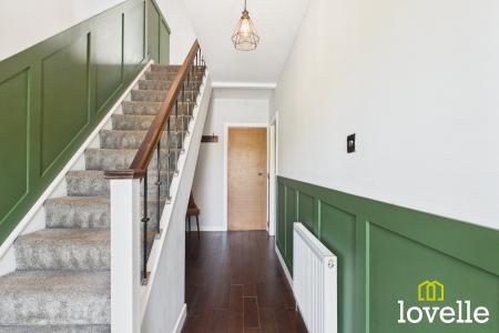 3 bedroom Semi-detached house for sale in Kingtree Avenue, Cottingham, HU16