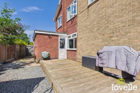 3 bedroom Semi-detached house for sale in Kingtree Avenue, Cottingham, HU16