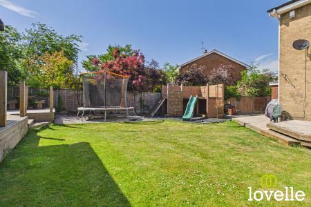 3 bedroom Semi-detached house for sale in Kingtree Avenue, Cottingham, HU16