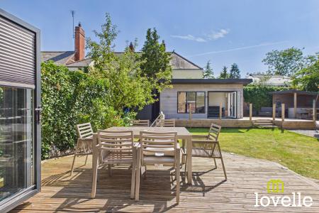 3 bedroom Semi-detached house for sale in Kingtree Avenue, Cottingham, HU16