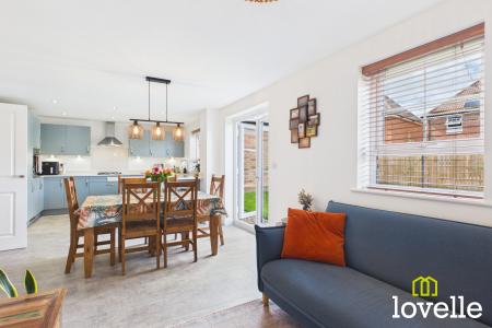 4 bedroom Detached house for sale in Morris Croft, Cottingham, HU16