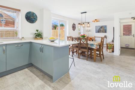 4 bedroom Detached house for sale in Morris Croft, Cottingham, HU16