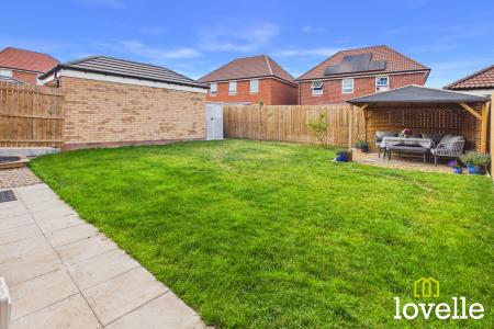 4 bedroom Detached house for sale in Morris Croft, Cottingham, HU16