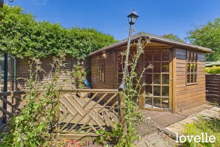 3 bedroom Semi-detached house for sale in Westfield Rise, Hessle, East Riding of Yorkshire, HU13