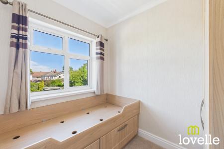 3 bedroom Semi-detached house for sale in Westfield Rise, Hessle, East Riding of Yorkshire, HU13