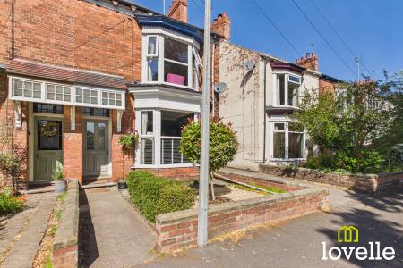 3 bedroom End of terrace house for sale in Linden Avenue, Cottingham, HU16