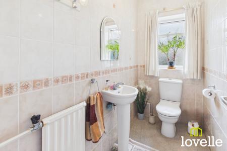 4 bedroom Detached house for sale in Park Lane, Cottingham, East Riding of Yorkshire, HU16
