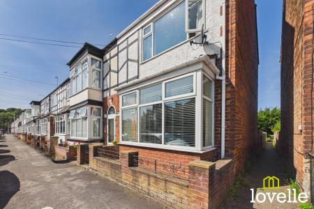 3 bedroom Terraced House for sale in Exeter Street, Cottingham, HU16