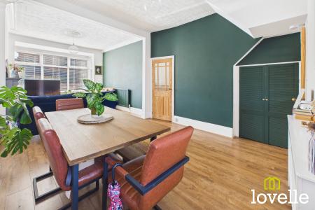3 bedroom Terraced House for sale in Exeter Street, Cottingham, HU16