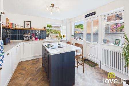3 bedroom Terraced House for sale in Exeter Street, Cottingham, HU16