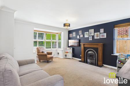 4 bedroom Detached house for sale in Badgers Wood, Cottingham, HU16
