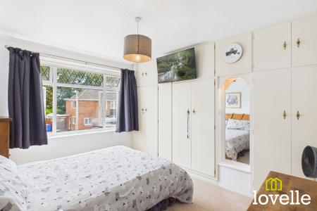 3 bedroom Semi-detached house for sale in Mill Beck Lane, Cottingham, HU16