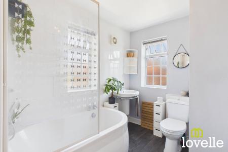 3 bedroom Semi-detached house for sale in The Close, Cottingham, HU16