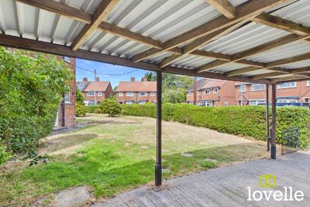 3 bedroom Semi-detached house for sale in The Close, Cottingham, HU16