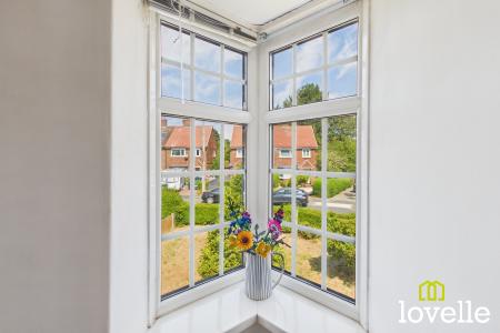 3 bedroom Semi-detached house for sale in The Close, Cottingham, HU16