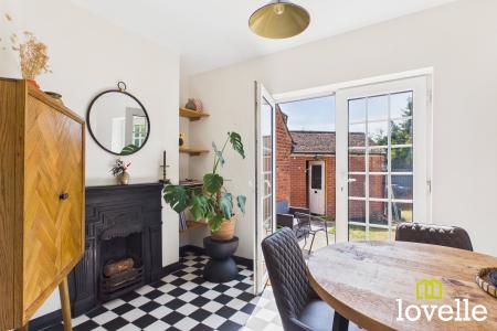 3 bedroom Semi-detached house for sale in The Close, Cottingham, HU16