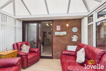 1 bedroom Bungalow for sale in Apple Croft, Cottingham, HU16