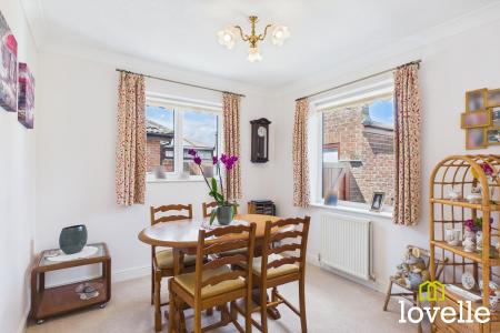 1 bedroom Bungalow for sale in Apple Croft, Cottingham, HU16