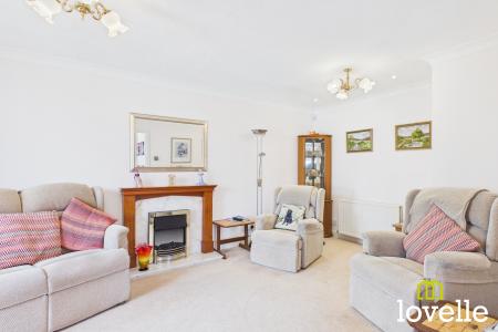 1 bedroom Bungalow for sale in Apple Croft, Cottingham, HU16