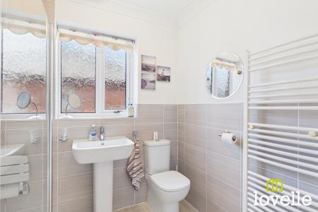 1 bedroom Bungalow for sale in Apple Croft, Cottingham, HU16
