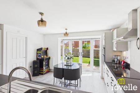 4 bedroom Detached house for sale in Hamel Garth, Cottingham, HU16