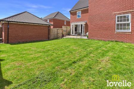 4 bedroom Detached house for sale in Hamel Garth, Cottingham, HU16