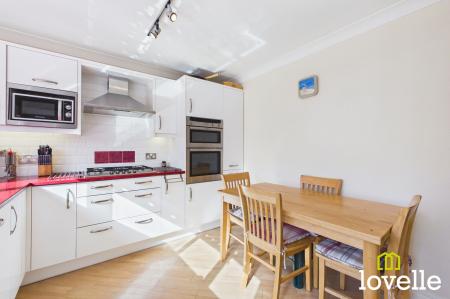 4 bedroom Detached house for sale in Spencer Way, Cottingham, HU16
