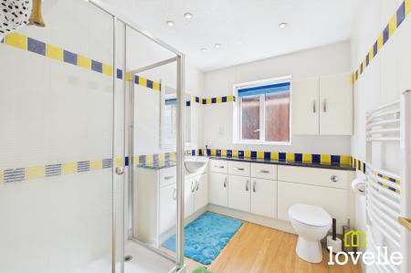 4 bedroom Detached house for sale in Spencer Way, Cottingham, HU16