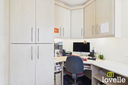 4 bedroom Detached house for sale in Spencer Way, Cottingham, HU16
