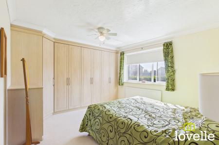 4 bedroom Detached house for sale in Spencer Way, Cottingham, HU16