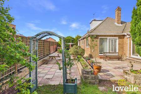 4 bedroom Detached bungalow for sale in Winston Drive, Cottingham, HU16