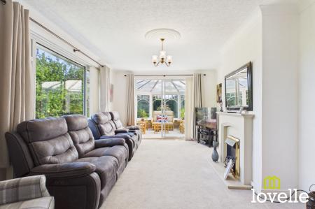 4 bedroom Detached bungalow for sale in Winston Drive, Cottingham, HU16