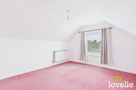 4 bedroom Detached bungalow for sale in Winston Drive, Cottingham, HU16